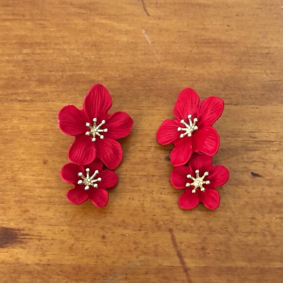 Boho Chic Hippie Red Hibiscus Tropical Pretty Flower Statement Post Earrings - Picture 2 of 8